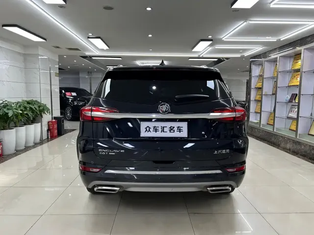 Buick Enclave — Фото автомобиля 21