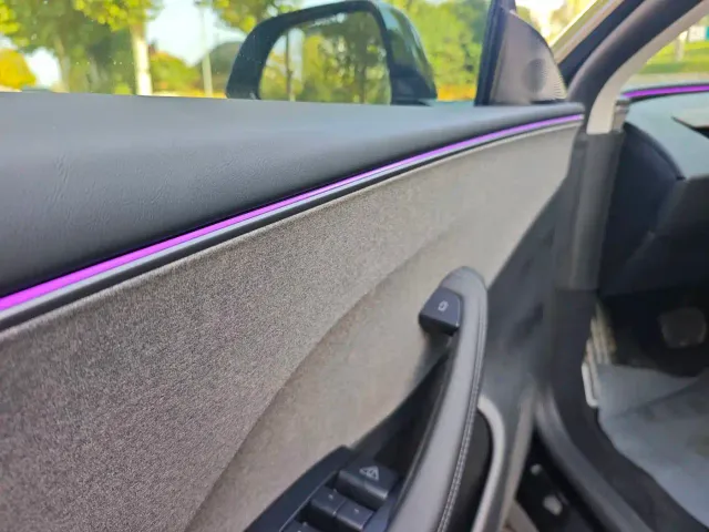 Tesla Model 3 — Фото автомобиля 13