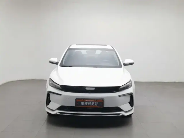 Geely Emgrand L — Фото автомобиля 3