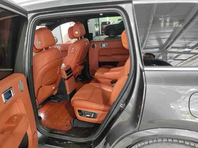 Li Auto L9 — Фото автомобиля 3