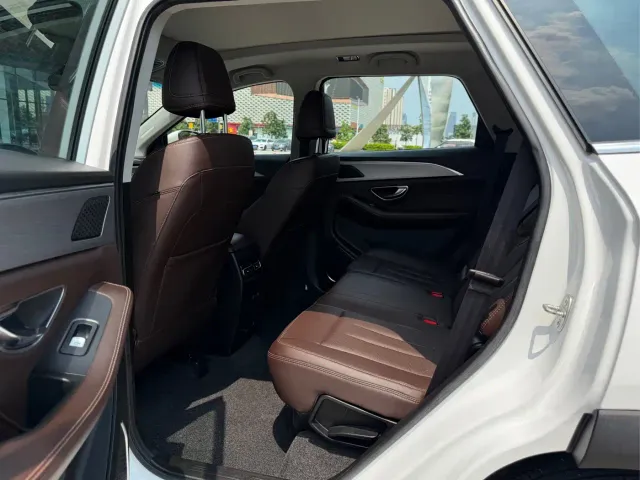 Jetour X90 Plus — Фото автомобиля 9