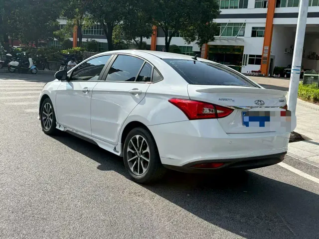 Chery Arrizo 5 — Фото автомобиля 4