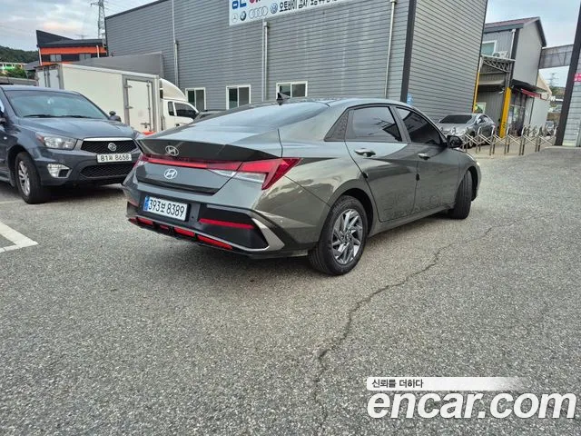 Hyundai AVANTE Новый Avante (CN7) — Фото автомобиля 5