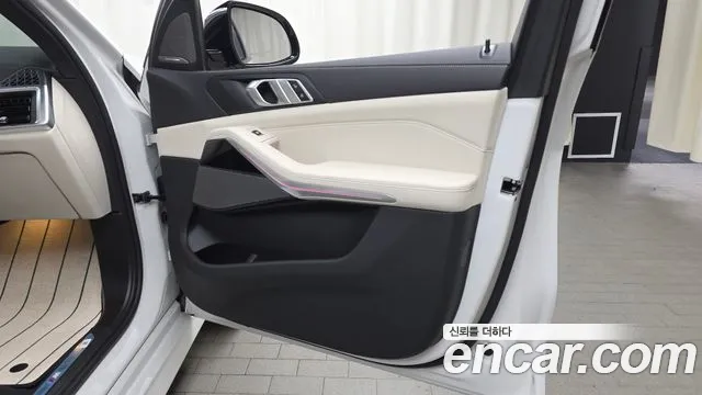 BMW X5 xDrive 40i M Sport — Фото автомобиля 20