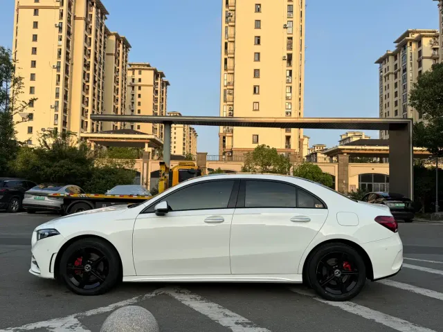 Mercedes-Benz Mercedes-Benz A-Class 2022 A 200 L Sport Sedan Style — Фото автомобиля 7