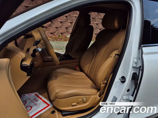 Genesis G80 Бензин 2.5 турбо AWD — Фото автомобиля 8