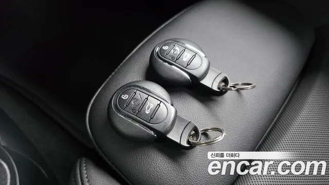 Mini Cooper Cooper 5 дверей Classic — Фото автомобиля 20