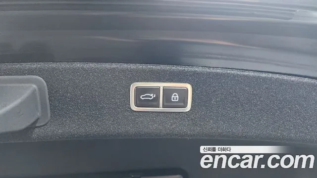 Genesis G80 RG3 — Фото автомобиля 15