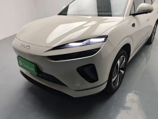 BYD Sealion 06 — Фото автомобиля 23