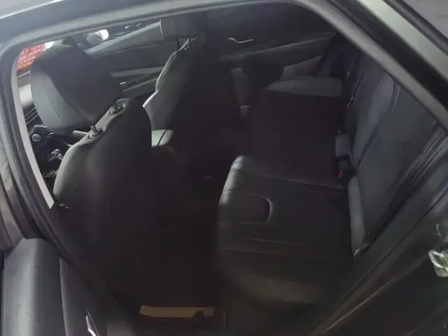 Hyundai Elantra — Фото автомобиля 11