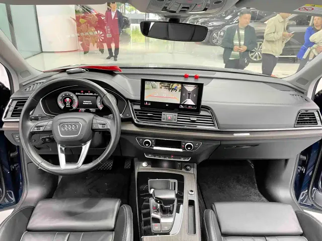 Audi Q5L — Фото автомобиля 4