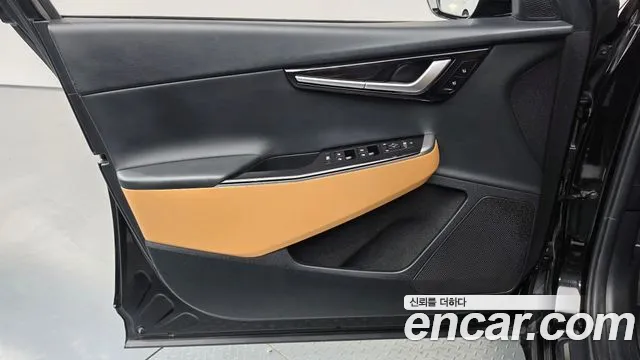 Kia EV6 — Фото автомобиля 13