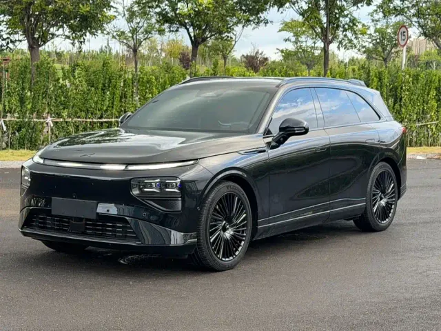 Фотография автомобиля — Xpeng G9