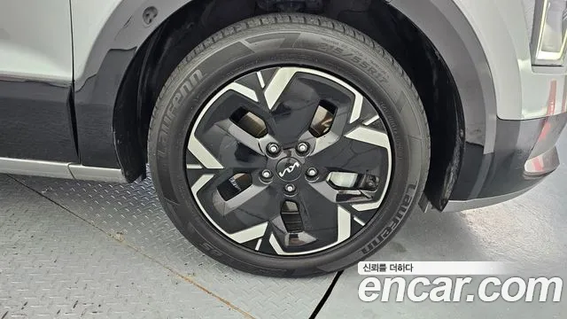 Kia Niro All Niro EV Earth — Фото автомобиля 21