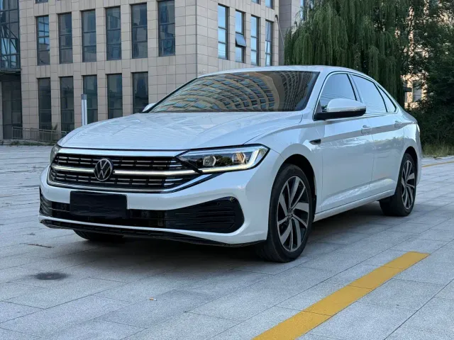Volkswagen Sagitar — Фото автомобиля 3