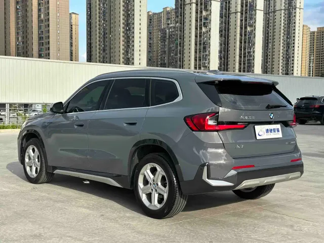 BMW X1 — Фото автомобиля 4