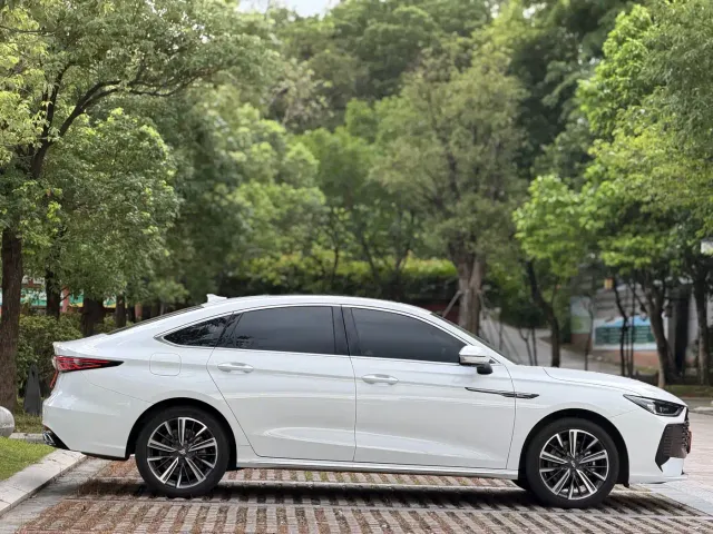 Chery Arrizo 8 PRO — Фото автомобиля 5