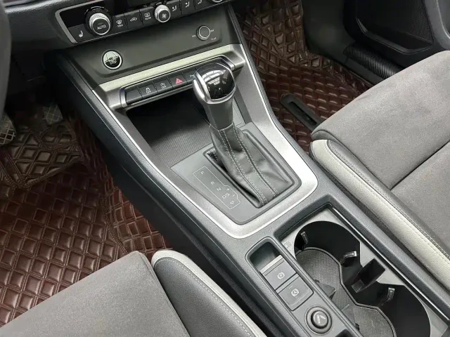 Audi Q3 — Фото автомобиля 19
