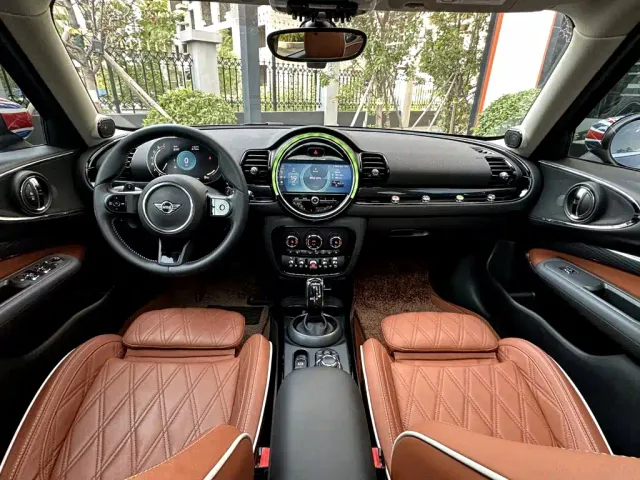 MINI Clubman — Фото автомобиля 7