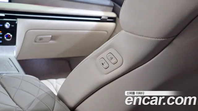 Genesis G80 Бензин 2.5 турбо AWD — Фото автомобиля 16