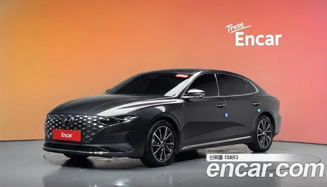 Фотография автомобиля — Hyundai Grandeur New
