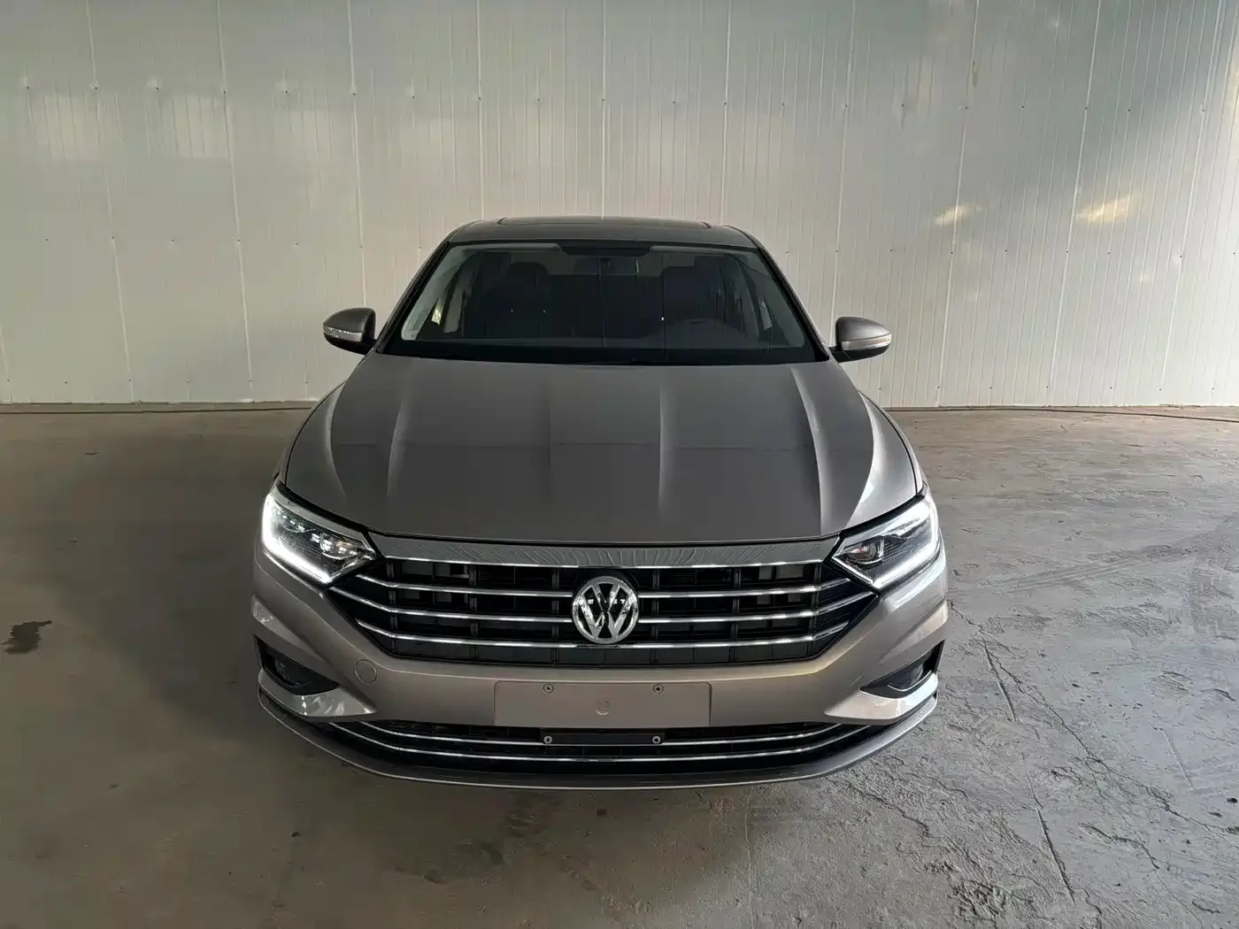 Volkswagen Sagitar 2022 280TSI DSG Surpassing Edition — Фото автомобиля 3