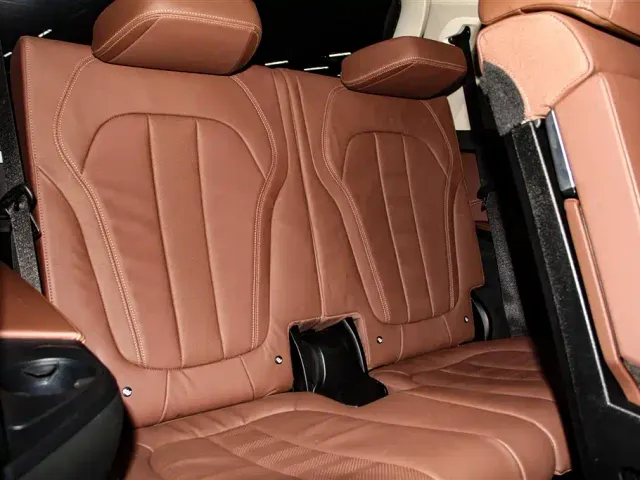 BMW X7 — Фото автомобиля 20