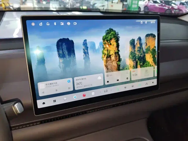 Leapmotor Leapmotor C16 2024 Extended Range 200 Premium Edition — Фото автомобиля 12