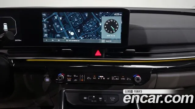 Kia Carnival 4th Gen — Фото автомобиля 20