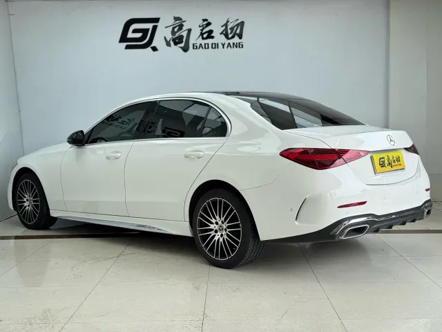 Mercedes-Benz C-Class — Фото автомобиля 25