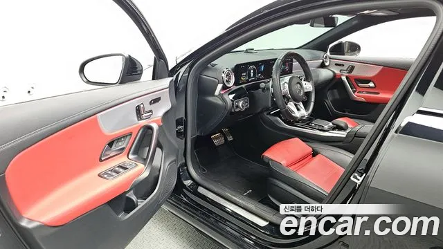 Mercedes-Benz A-Class — Фото автомобиля 10