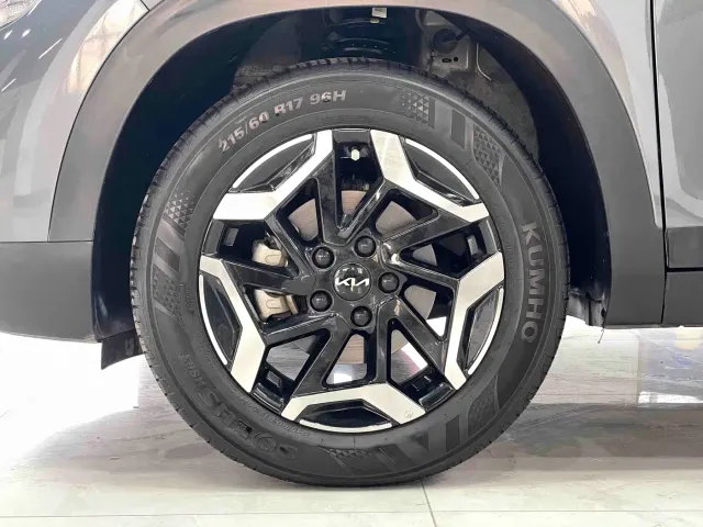 Kia Seltos — Фото автомобиля 9
