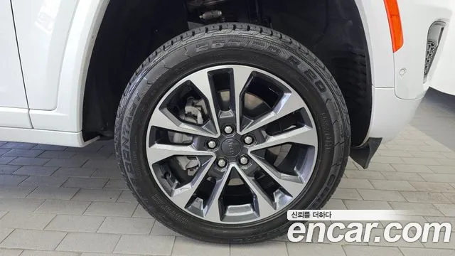 Jeep Cherokee WL — Фото автомобиля 21