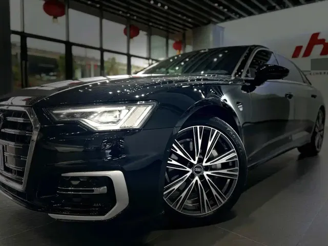 Audi A6L — Фото автомобиля 3