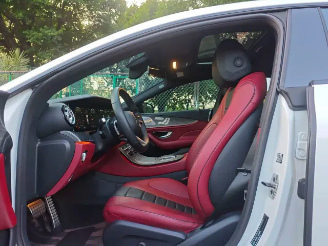 Mercedes-Benz CLS-Class — Фото автомобиля 5