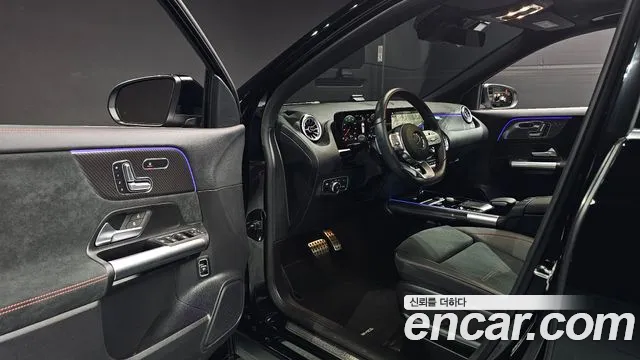 Mercedes-Benz GLA-Class H247 — Фото автомобиля 15