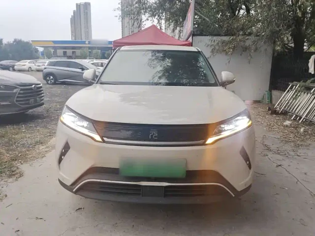 BYD Yuan UP — Фото автомобиля 2