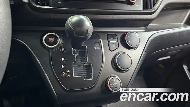 Kia RAY Новый Kia Ray Фургон — Фото автомобиля 9
