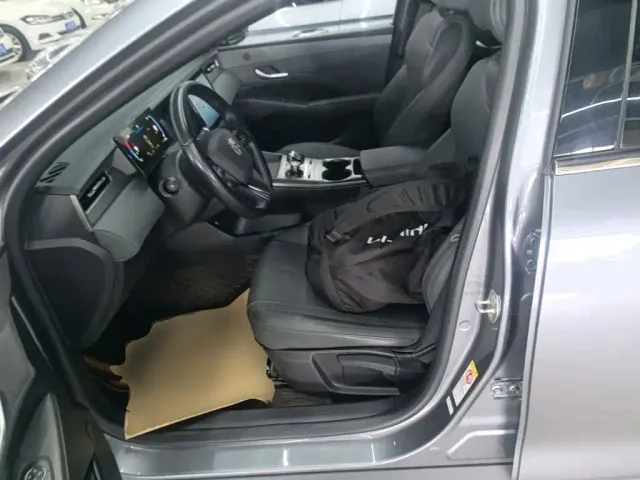 BYD Qin PLUS — Фото автомобиля 14