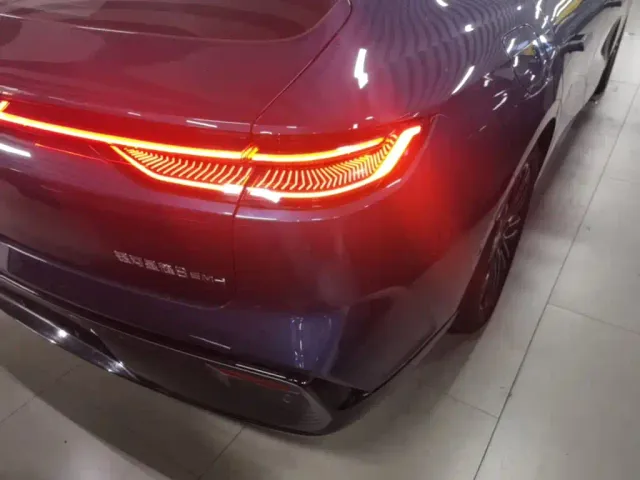 Geely Galaxy Xingyao 8 — Фото автомобиля 7