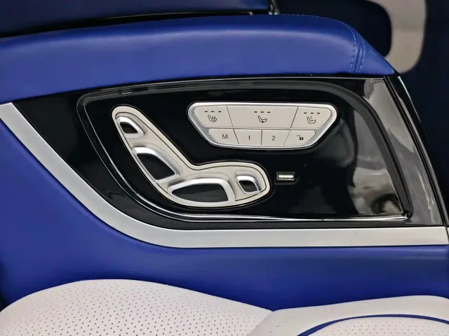 Mercedes-Benz V-Class — Фото автомобиля 23