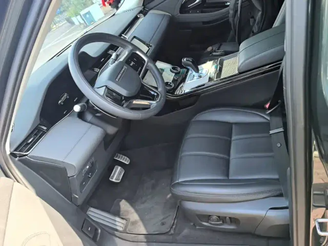 Land Rover Range Rover Evoque — Фото автомобиля 14