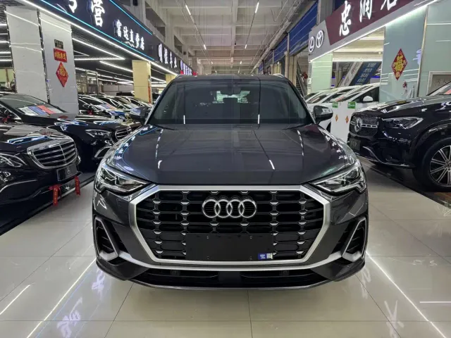 Audi Audi Q3 2022 35 TFSI Fashion Dynamic — Фото автомобиля 2