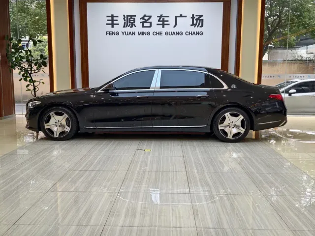 Mercedes-Benz Maybach S-Class — Фото автомобиля 26