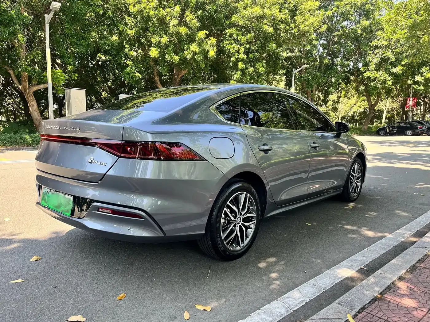 BYD Qin PLUS 2021 DM-i 55KM Flagship — Фото автомобиля 7