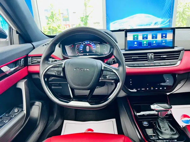 Dongfeng Yixuan — Фото автомобиля 17