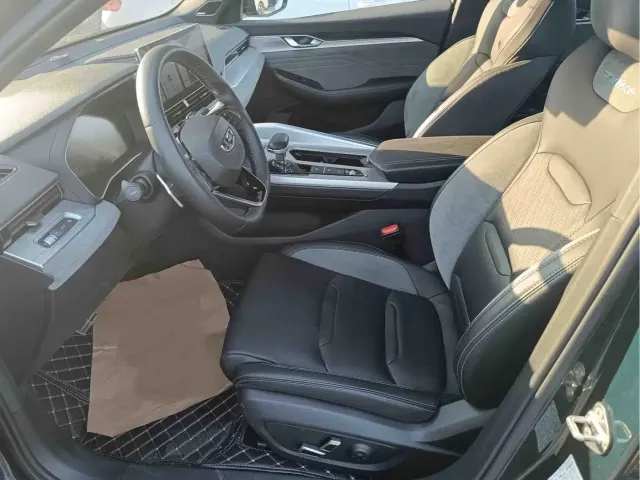 Geely Xingrui — Фото автомобиля 15