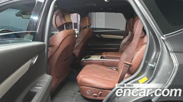 Genesis GV80 2.5T Бензин AWD — Фото автомобиля 12