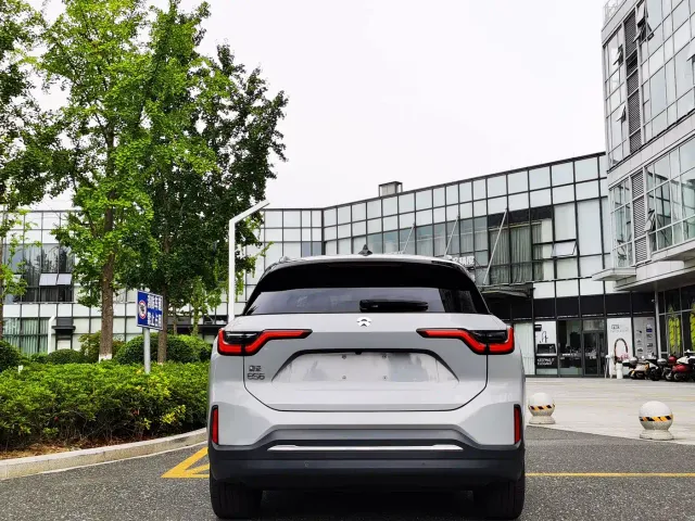 NIO NIO ES6 2022 Model 100kWh Sport — Фото автомобиля 5