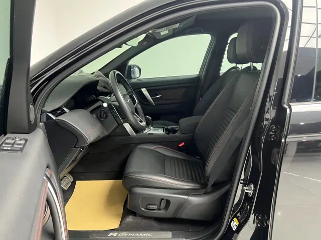 Land Rover Discovery Sport — Фото автомобиля 11